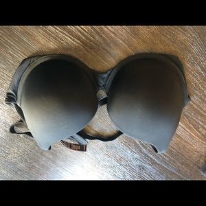 Victoria’s Secret t shirt pushup bra
